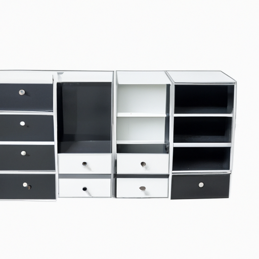 vitrineskab med låger